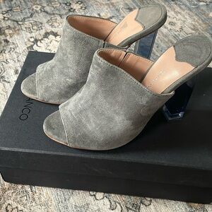 Tony Bianca WOLF suede heels size 6